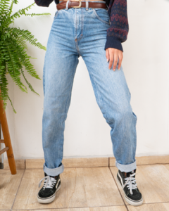 Calça mom vintage cintura alta - comprar online