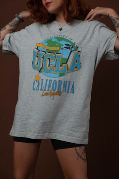 Camiseta Ucla Califórnia - Cherry vintage 