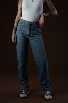 Calça jeans Delphi 36
