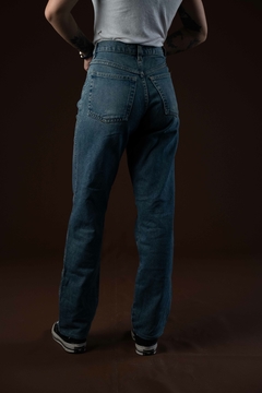 Calça jeans Delphi 36 na internet
