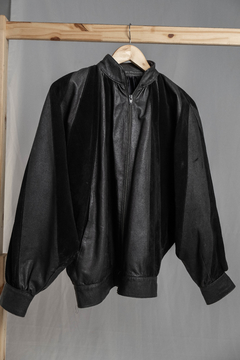 Jaqueta de couro vintage na internet