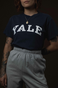 Camiseta Yale