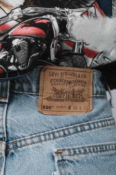 BERMUDA LEVIS 550 TM-46 - comprar online