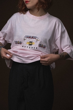 Camiseta Rosa Wytcher - comprar online