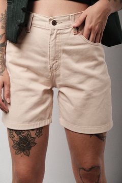 Imagem do SHORTS LEVIS BEGE 583