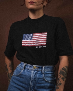 Camiseta Old Navy 2004 Americana - loja online