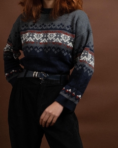 Blusa de lã vintage P na internet