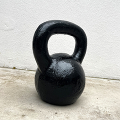 Kettlebell de Fundición x 16 Kg - Argentrade Gym