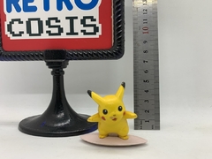 Pokemon Tomy Surfing Pikachu - comprar online