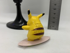 Pokemon Tomy Surfing Pikachu en internet