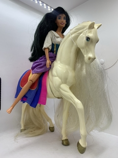 Disney - Esmeralda y Aquiles del Jorobado De Notre Dame - comprar online
