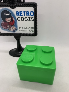 Caja Plastica con forma de Lego - RETROCOSIS