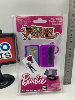 Barbie - Wardrobe Pocketbook Keychain