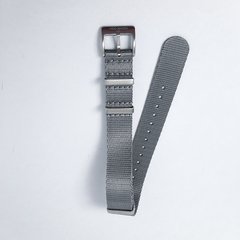 Nato strap Seatbelt Gray 18 mm en internet