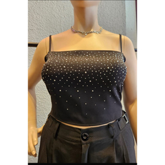 TOP DE CREPE RIGIDO CON STRASS. ART 9092