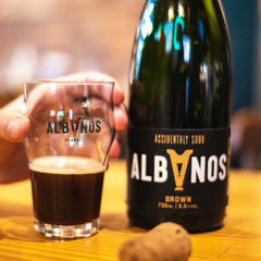 Albanos Sour Brown - Accidentaly Sour na internet