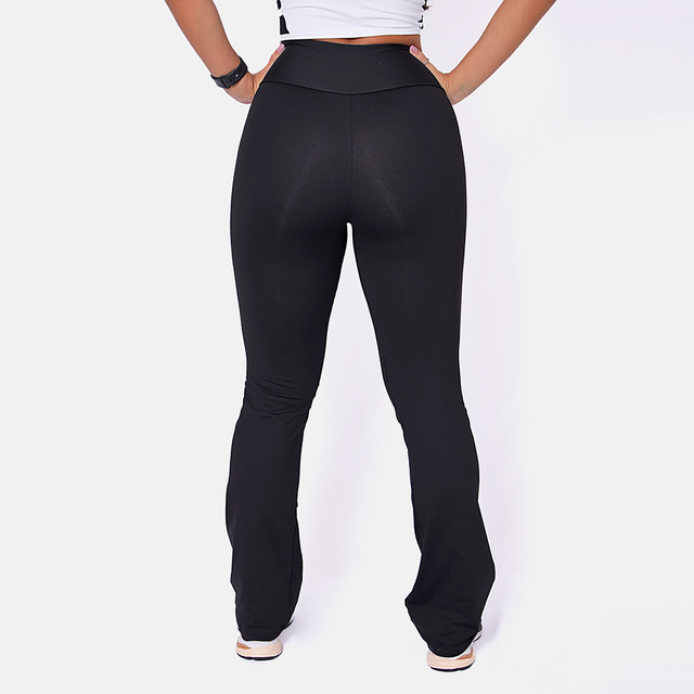 Calça legging hotsell flare academia