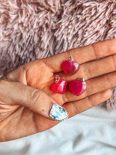 Dijes de Ágata rosa en forma de corazón, tamaño mini
