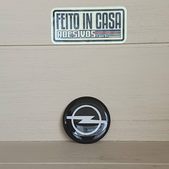 Adesivo Resinado Opel Preto e Branco 3,9cm