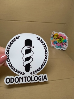 Adesivo Odontologia