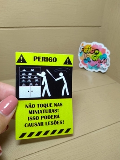 Adesivo Não toque nas minhas miniaturas