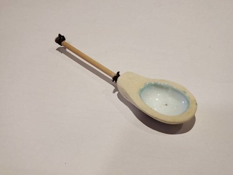 Cuchara de ceramica