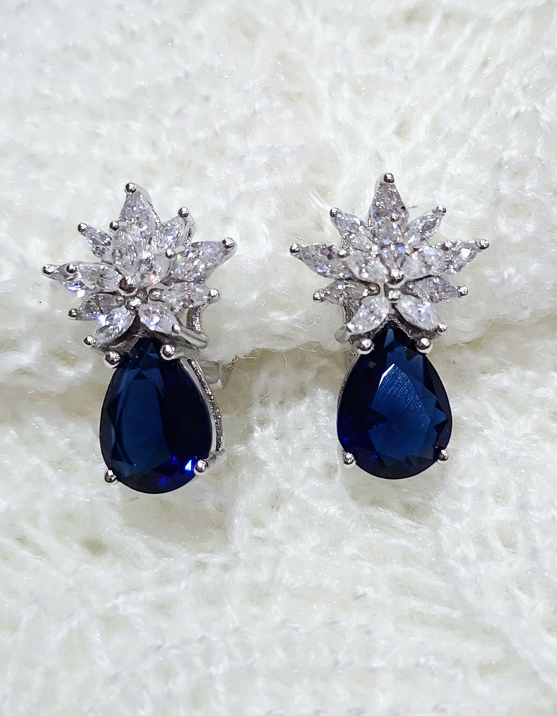 Aros de zafiros azules sale