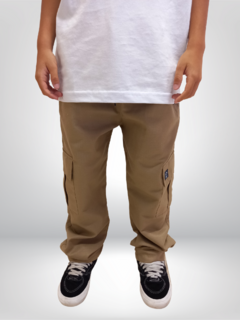 calça kiddo cargo básica cáqui - comprar online