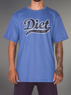 camiseta masculina diet 90´s azul claro