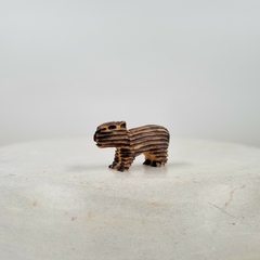 Miniatura Capivara de madeira Guarani