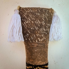 borduna de madeira com detalhe em algodão - kayabi na internet