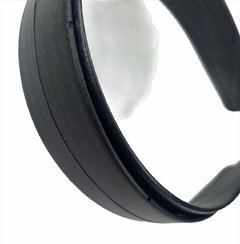 Tiara Larga Lisa 30mm Unidade Preto - comprar online