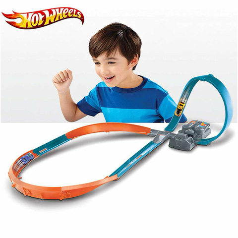 Mattel - Hot Wheels Track Builder Pacote Básico De Pista Gvg13