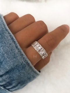 Anillo vivi