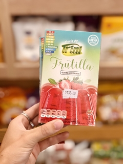 Gelatina de frutilla dietética con Stevia Trini