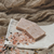 Esponja/jabonera yute eco con mini jabones de lavanda - comprar online