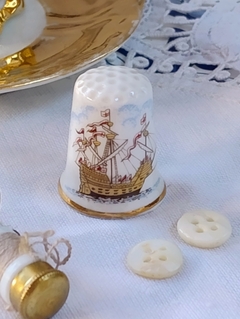 Dedal de Porcelana de barco Mary Rose de coleccion