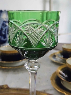 Antigua Copa de Cristal tallado para Vino color Verde en internet