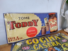 Cartel de Chapa Vintage Toddy 43 cm x 18 cm - comprar online