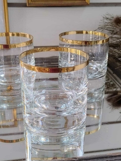 5 Vasos de Cristal para Whisky con ribetes dorados en internet