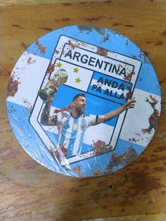 Cartel de Chapa Messi Anda pa Alla 20 cm - comprar online