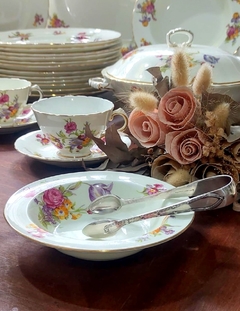 Compotera en Porcelana Inglesa Sutherland Bone China motivo floral en internet