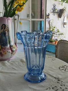 Gran Florero de Vidrio Color Azul en internet