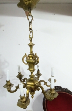 Antigua Araña en bronce Macizo 6 luces - 2Gardenias Bazar antiguo
