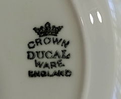 Jarra Lechera en Loza Inglesa Crown Ducal escena de Caceria Gran Tamaño - tienda online