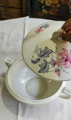 Sopera de porcelana Checoslovaca Victorian Flor de Bignonia en internet