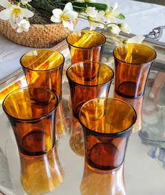 11 Vaso de aperitivo vidrio color ambar Españoles - 2Gardenias Bazar antiguo