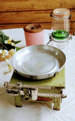 Imagen de Antigua balanza de cocina Marca Centinela