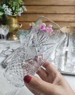 6 vasos de cristal tallados