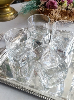 Imagen de 6 Vasos para Whisky de diseño cuadrado